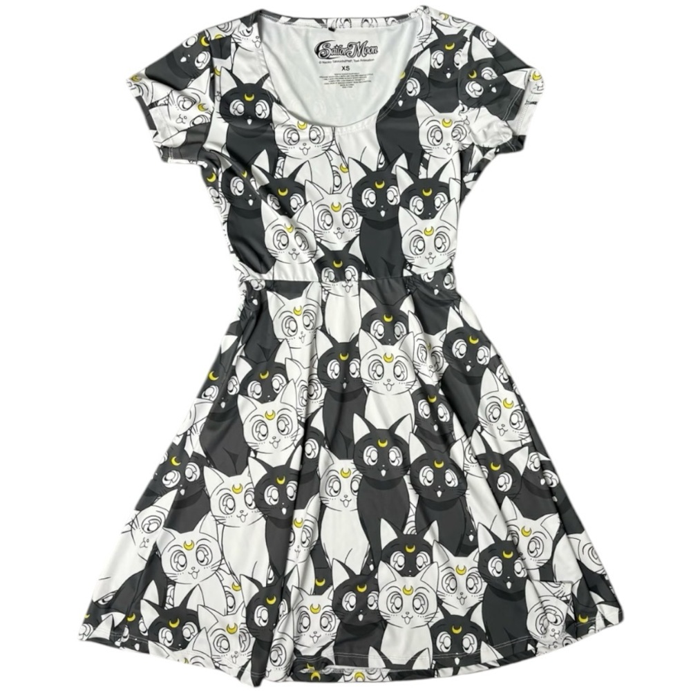 Hot Topic SAILOR MOON LUNA & ARTEMIS DRESS Small ULTRA RARE Graphic Print CATS - Picture 3 of 10